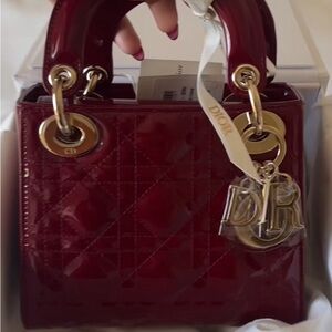 Unbearable price for only 48 hours
NEVER WORN NEW 
Small Lady Dior Bag
